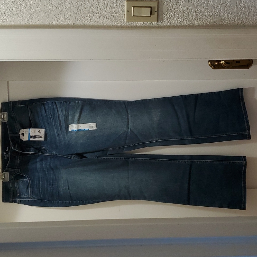 Time & Tru bootcut jean sz 16